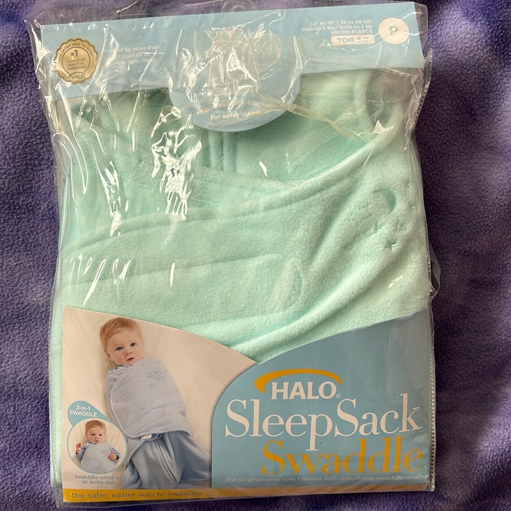Fleece halo sleep swaddle (premie)